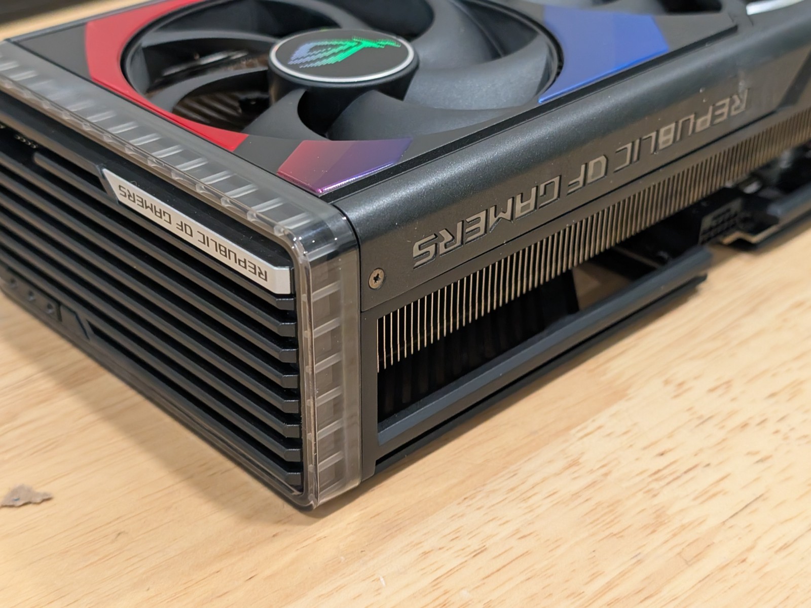 Rtx 4090 24Gb Graphics Card - عرض مميز: كارت شاشة ASUS ROG